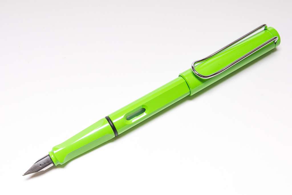 Lamy Safari Green Fountain Pen Review - Knight's Writing Company